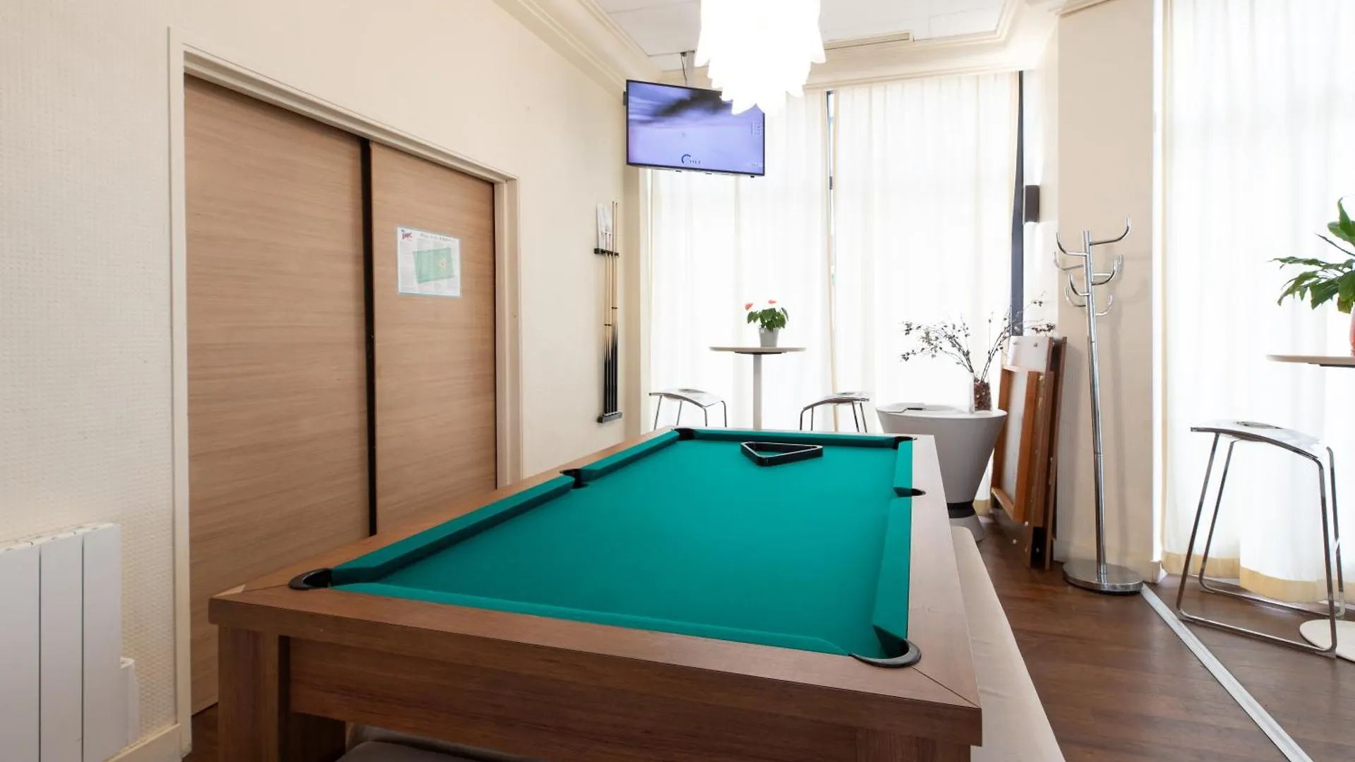 Logis Hotel Du Haut-Bugey Oyonnax Francja